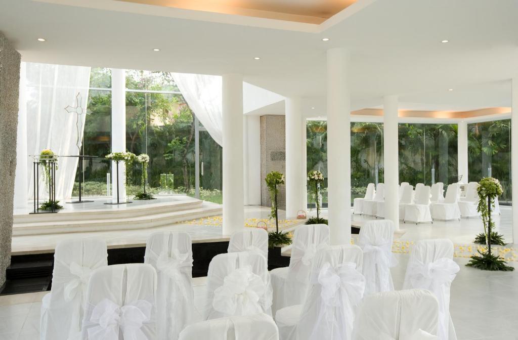 The Kunja Villa-Hotel Семиняк Екстериор снимка